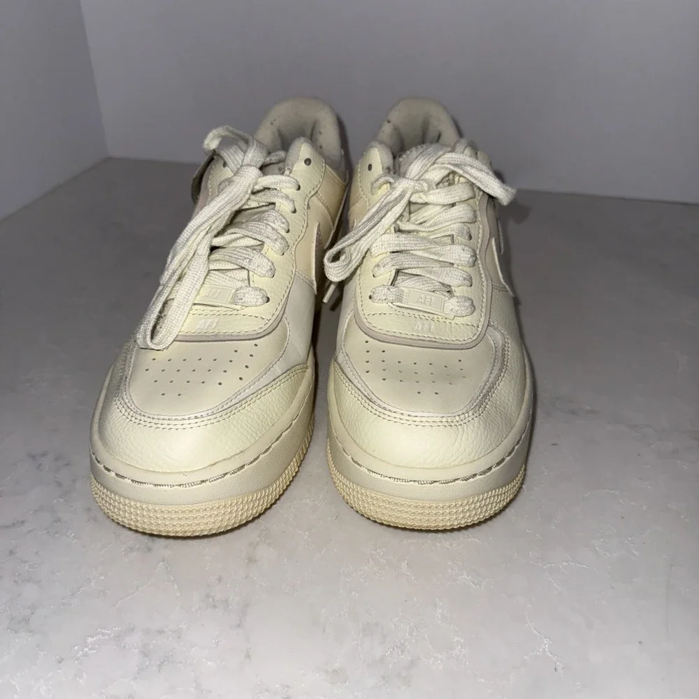 Nike Air Force 1 White Leather Low Top Platforms  Women's Size 8